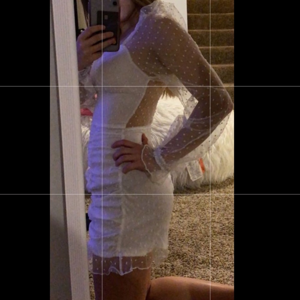 long sleeve short dress